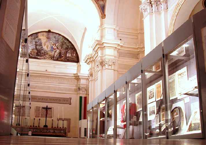 thumbs//Racc_Tessili/FC_RA_RN/Ravenna_Mus_Risorgimento_00-med.jpg