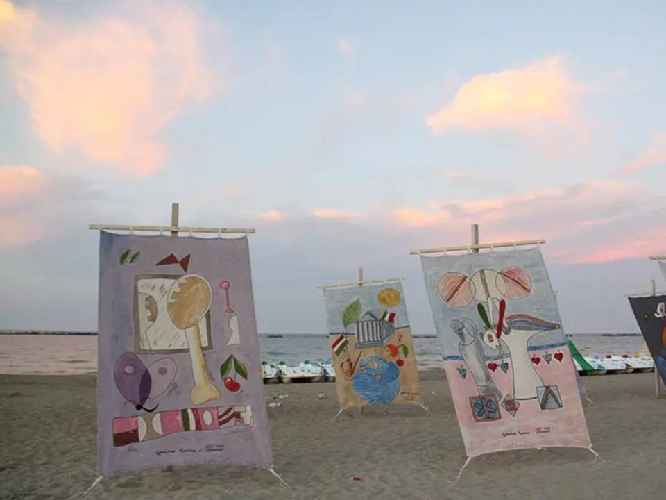 thumbs//work/tende_al_mare-med.jpg